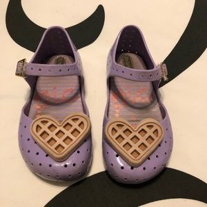 MM purple waffles size 9